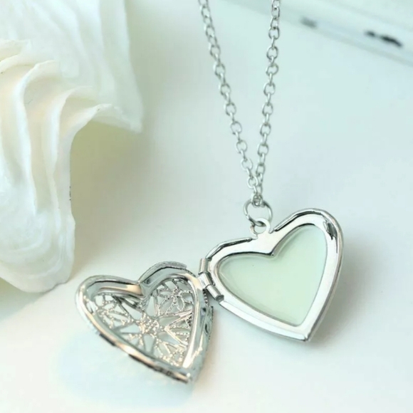 New Glow in the Dark Steel Chain Puff Heart Shape Locket Necklace Pendant - Picture 2 of 4
